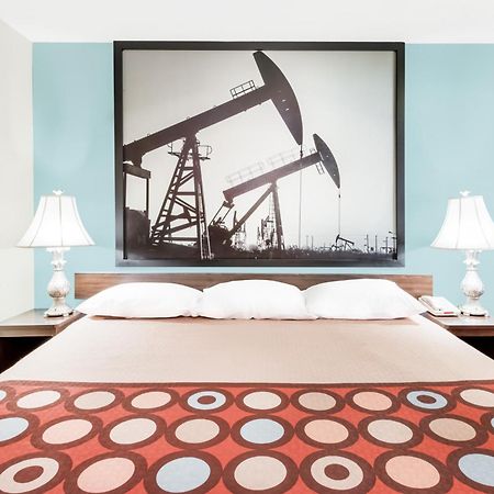 Super 8 By Wyndham Midwest City Ok Eksteriør bilde
