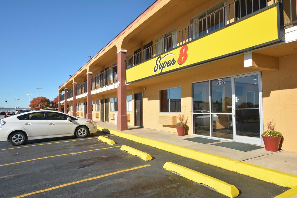 Super 8 By Wyndham Midwest City Ok Eksteriør bilde