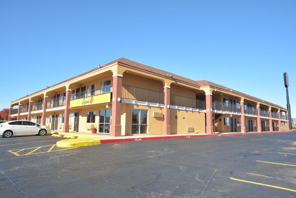 Super 8 By Wyndham Midwest City Ok Eksteriør bilde